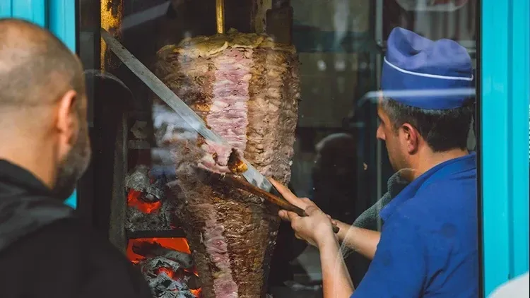 Çorum'da döner ve et ürünü yiyenler dikkat! Kurallar sil baştan…