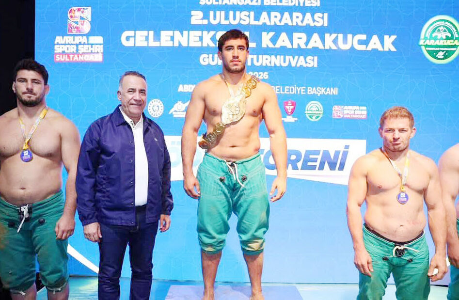 Al, Uluslararası Karakucak Güreşlerinde ‘başpehlivan’