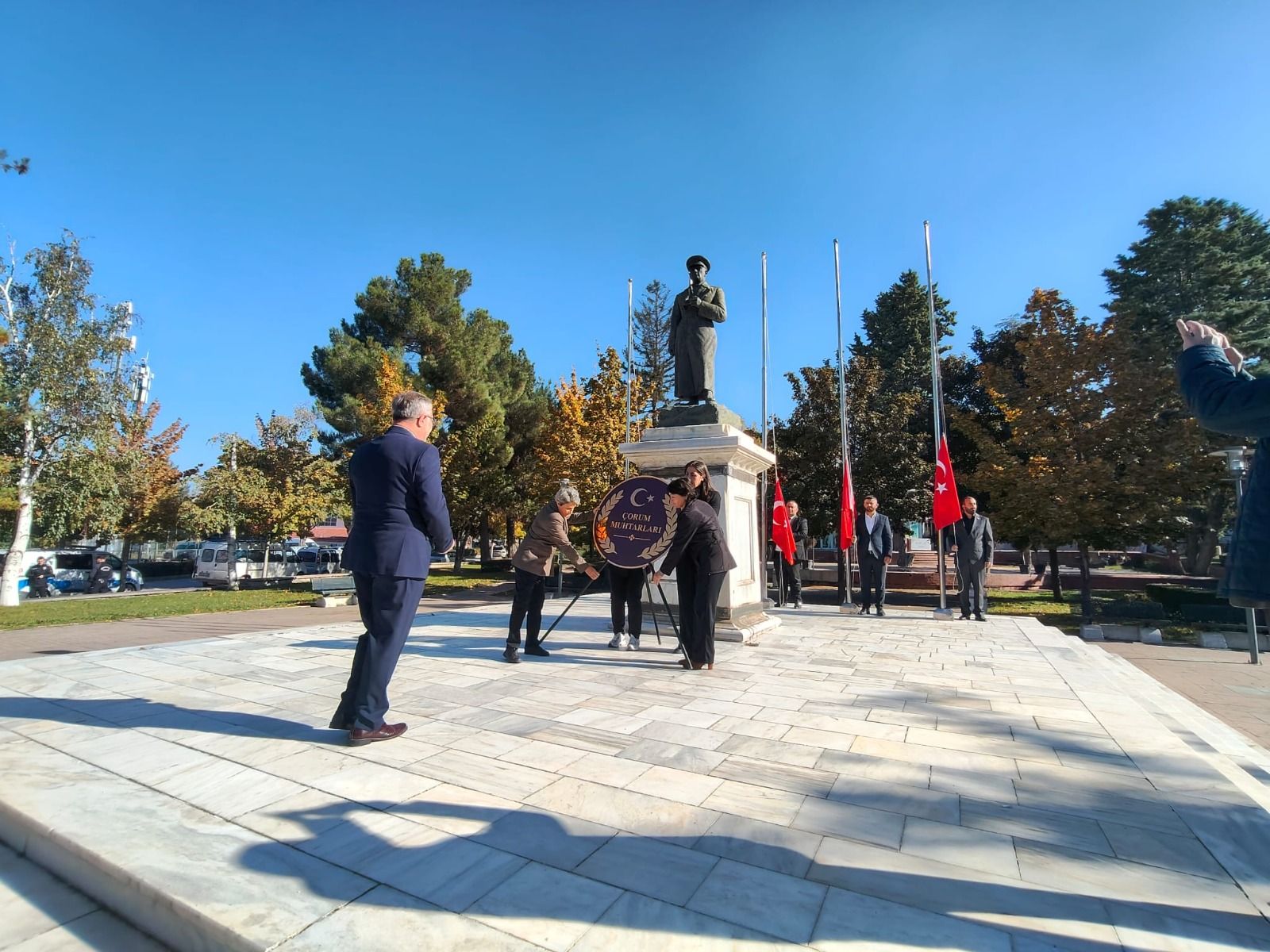 Muhtarlar Ata’nın huzurunda
