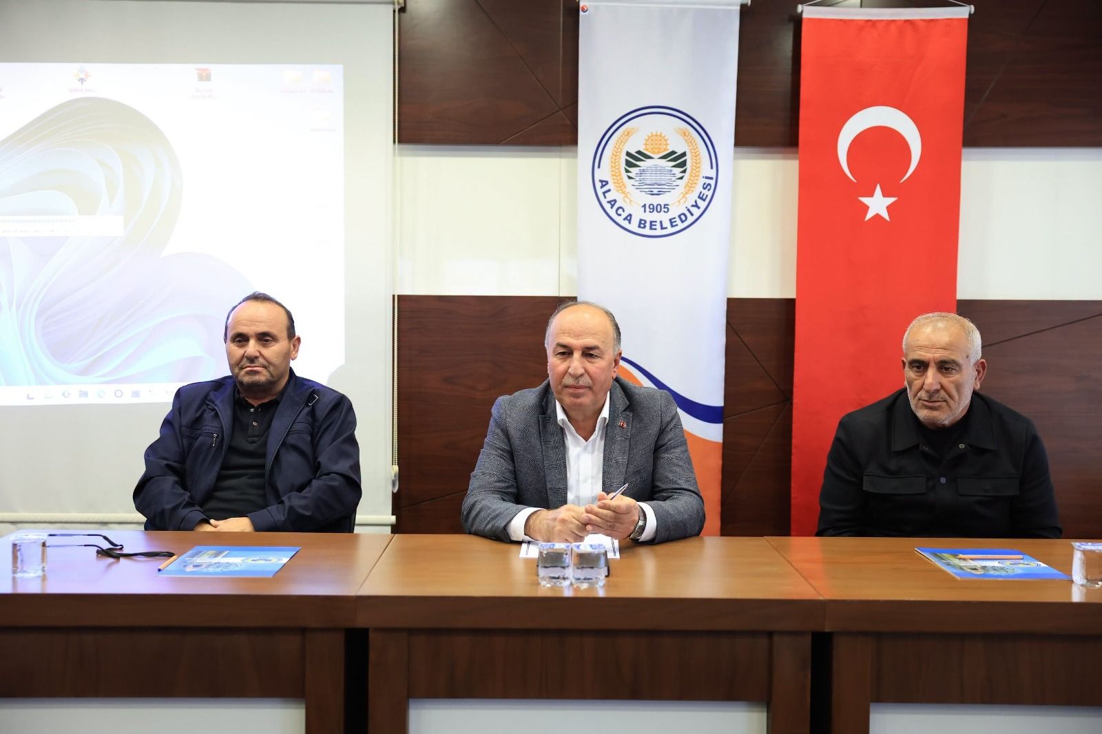 Alaca Belediye Meclisi toplandı