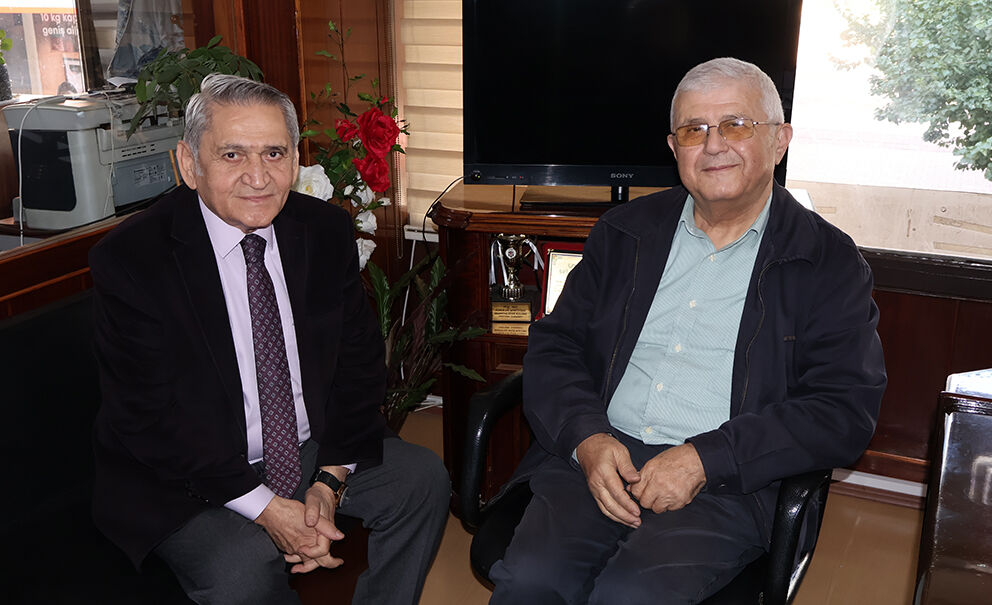 Hasan  Yılmaz  Kutladı