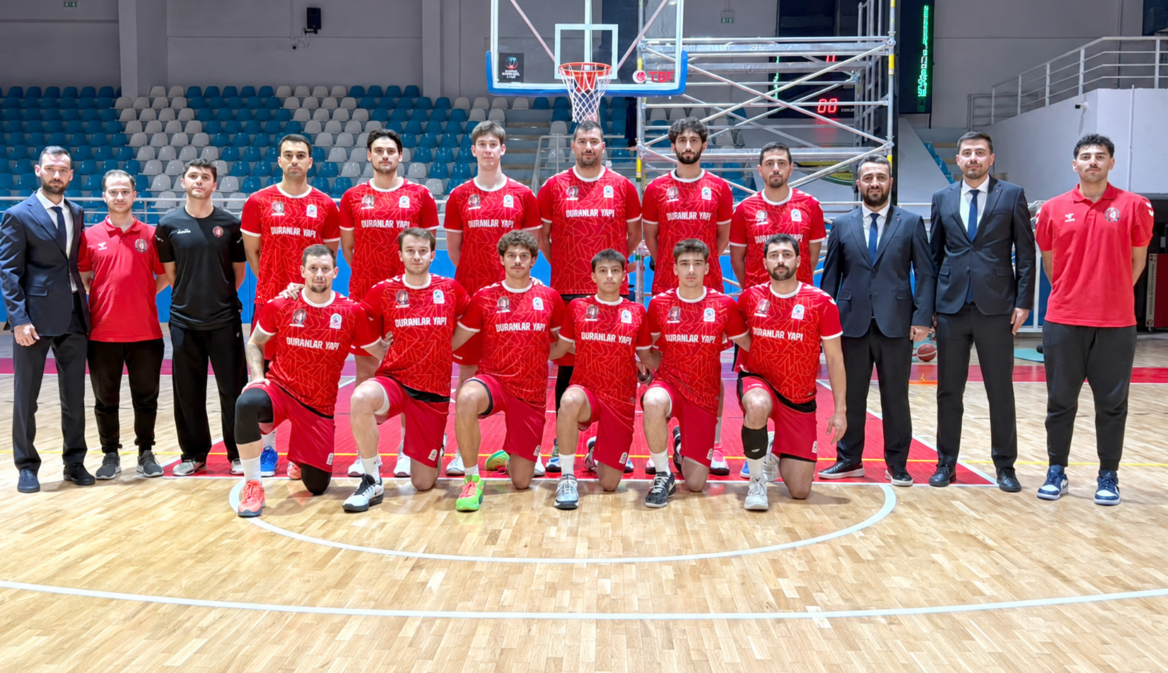 Dev adamlara geri dönüş yetmedi: 66-69