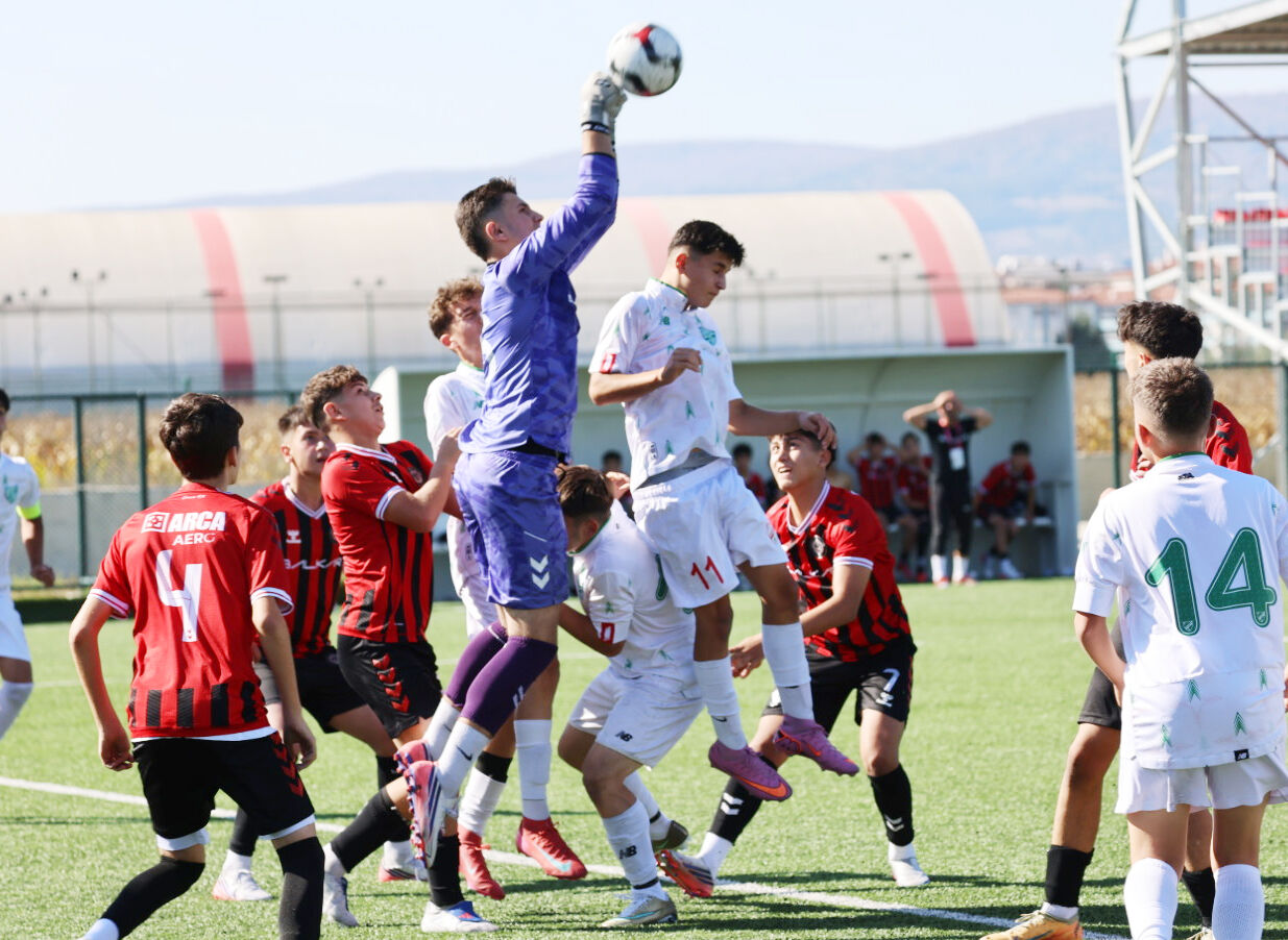 Çorum FK’nın gençleri haftayı 13 puanla kapattı