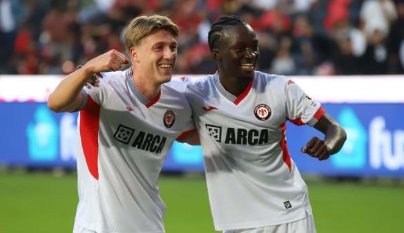 Norveçli hesabı açtı