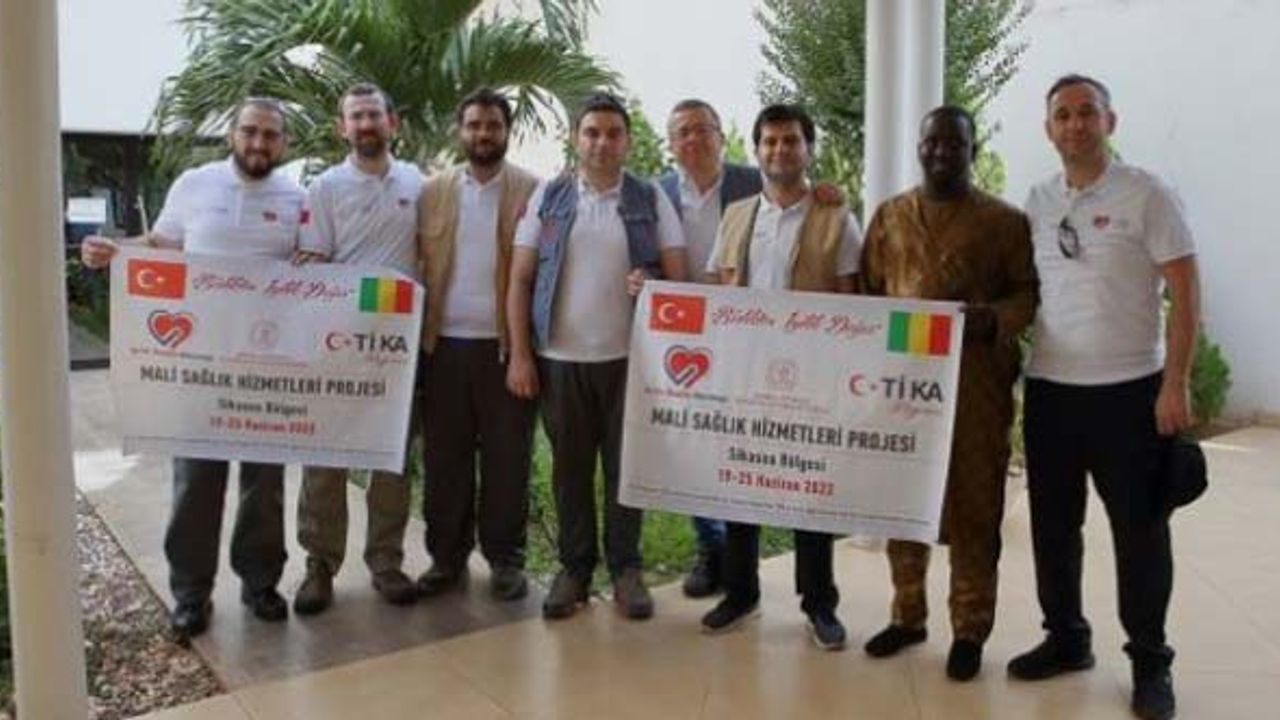 İyilik Sağlık Derneği hekimleri Mali'ye sağlık hizmeti götürdü