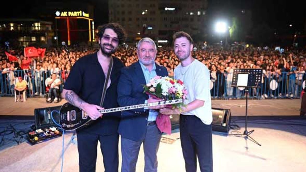 Zafer Bayramı, “İkilem” konseri ile kutlandı