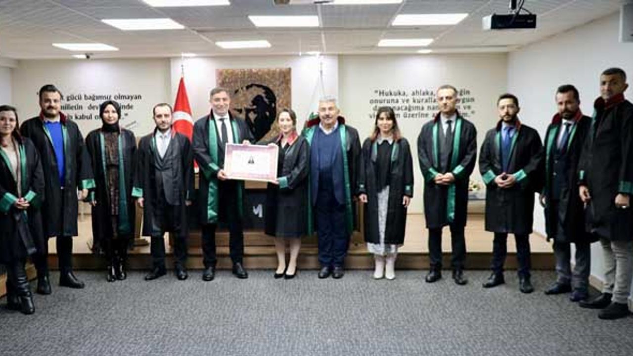Nur Erdeşir, ruhsatını aldı