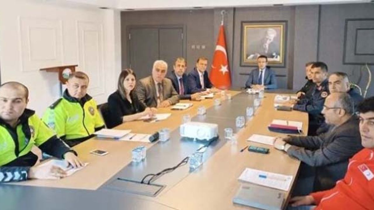 Osmancık’ta kış mevsimi trafik tedbirleri görüşüldü