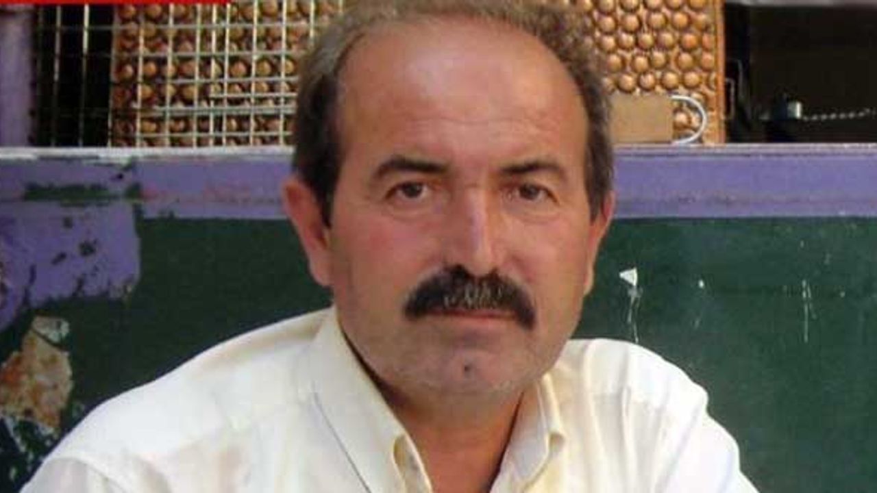 Aşık Rıfat Kurtoğlu’na ‘yılın en iyi ozanı’ ödülü