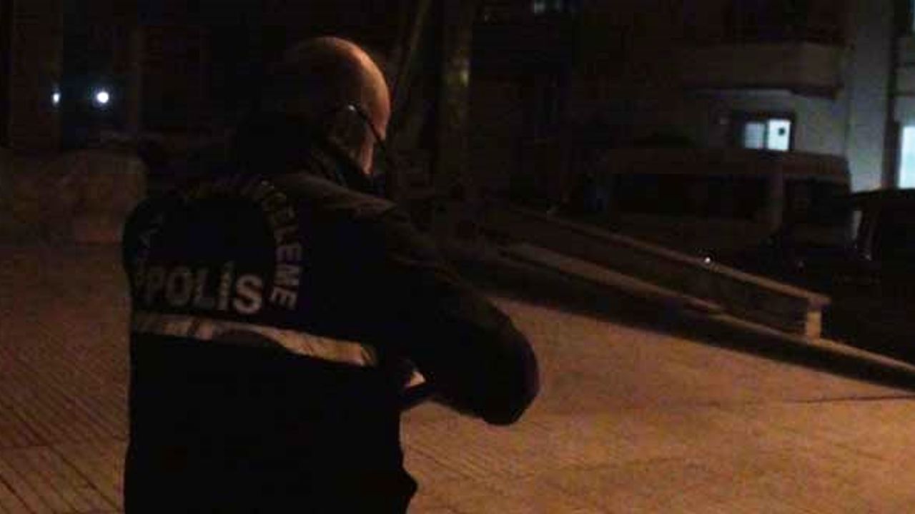 Ulukavak'ta bir eve pompalı tüfekle ateş açıldı