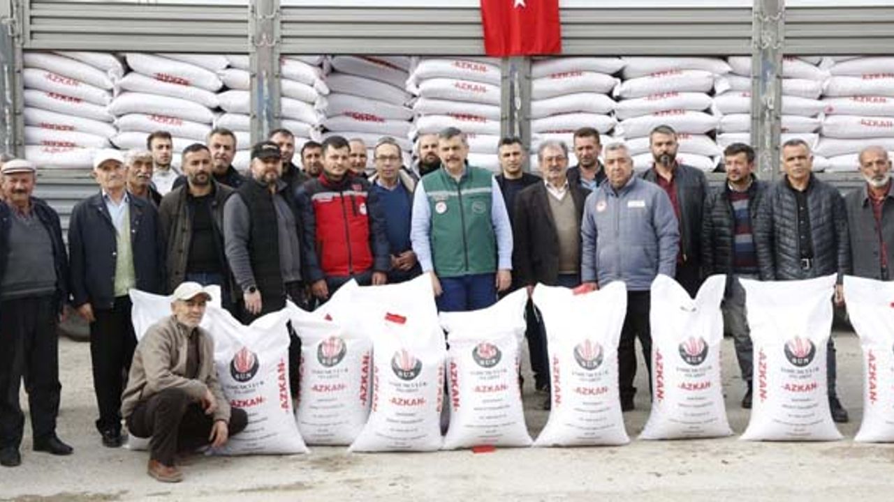 Afşin’de 161 üreticiye 100 ton nohut tohumu