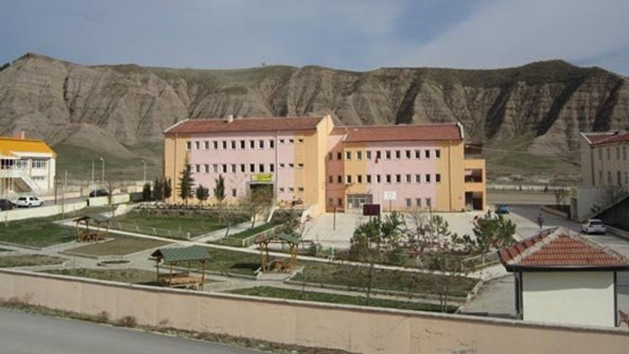 LYS’de Türkiye 383.’sü İskilip Danışmend Fen Lisesi’nden