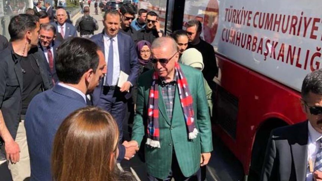 Ceylan, Van'da Erdoğan’ı karşıladı