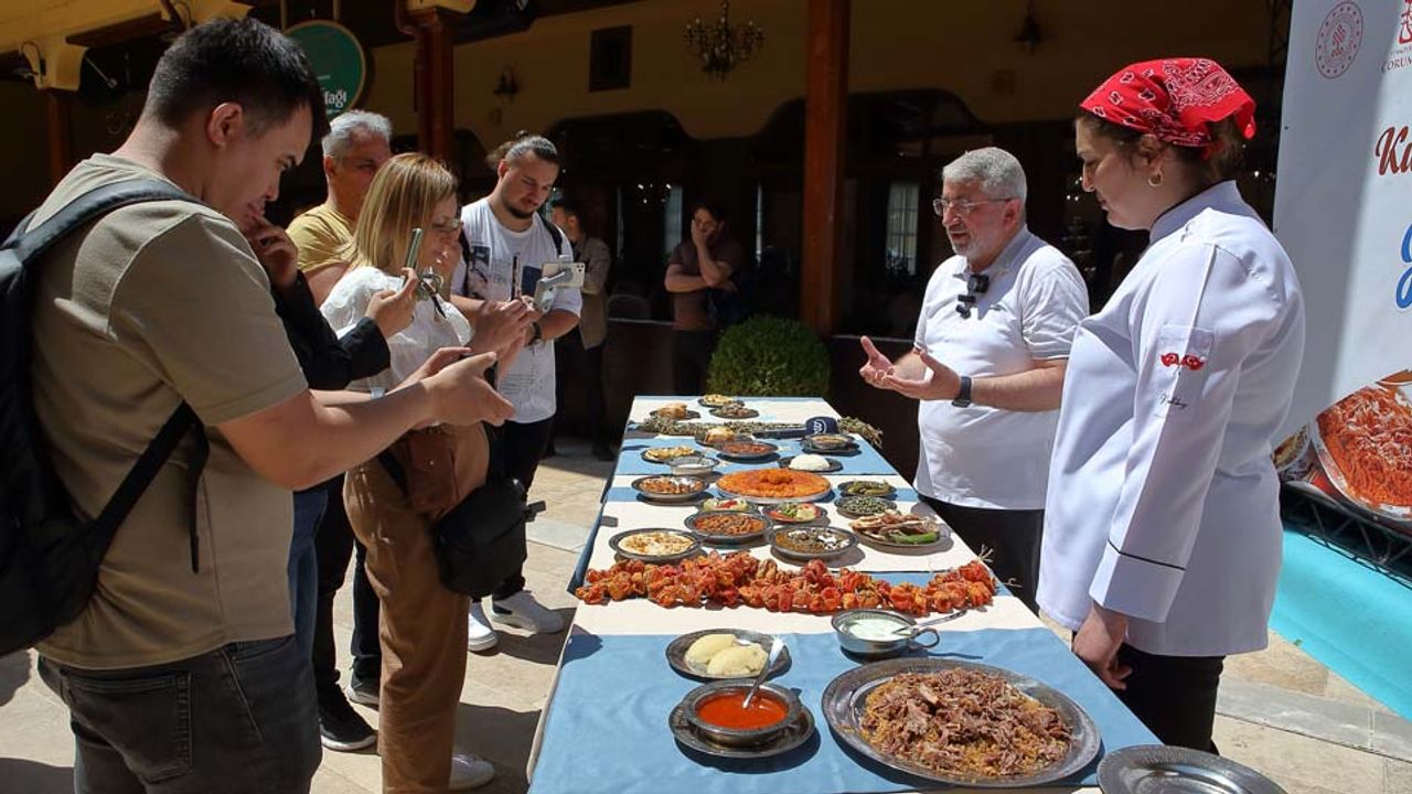 Türk Mutfağı Haftası kapsamında yöresel yemekler tanıtıldı