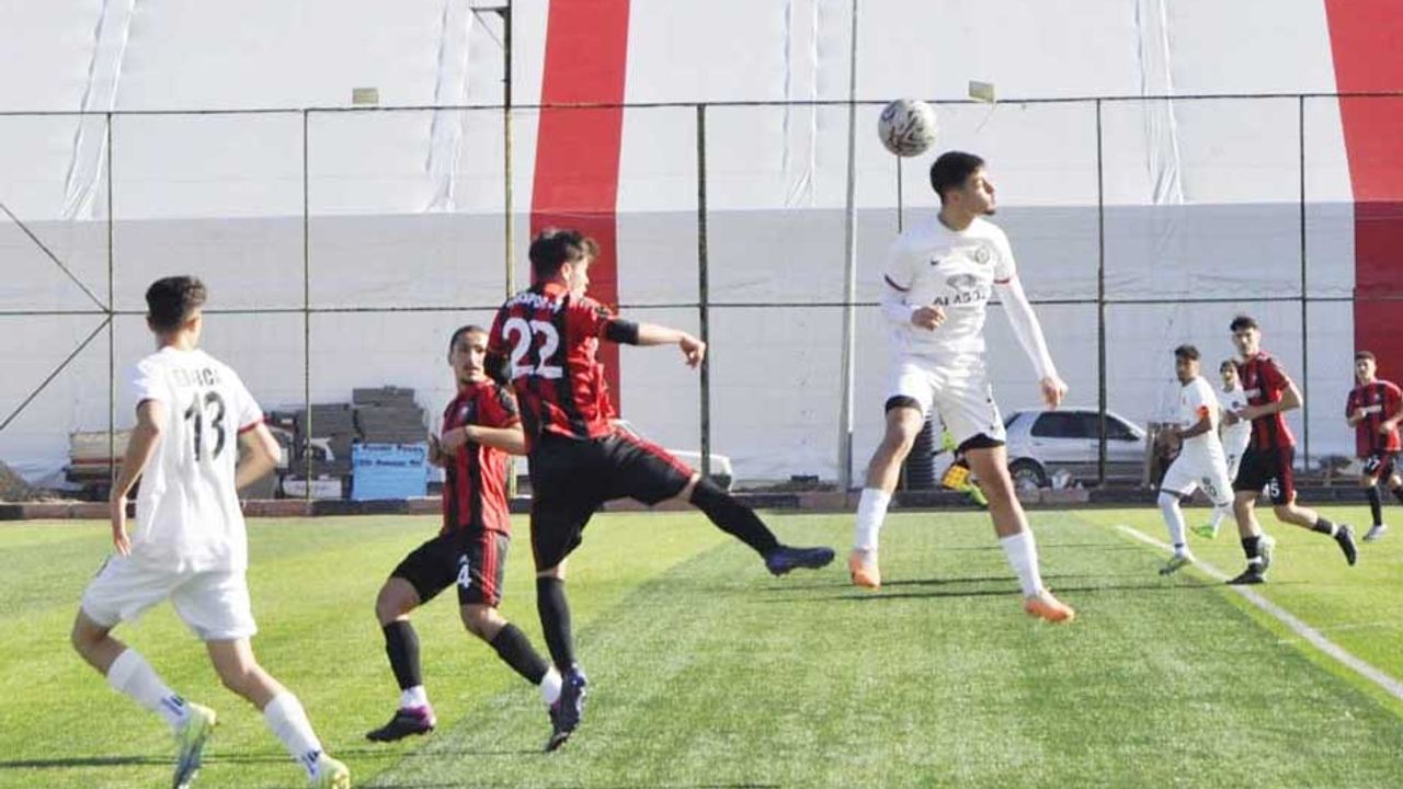 U19’lar Uşak’tan puansız döndü: 1-2