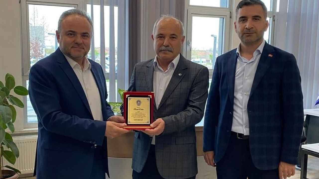 Nevzat Veldet emekli oldu