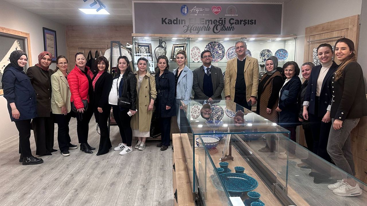 Kadın El Emeği Çarşısı’na kadın muhasebecilerden destek ziyareti