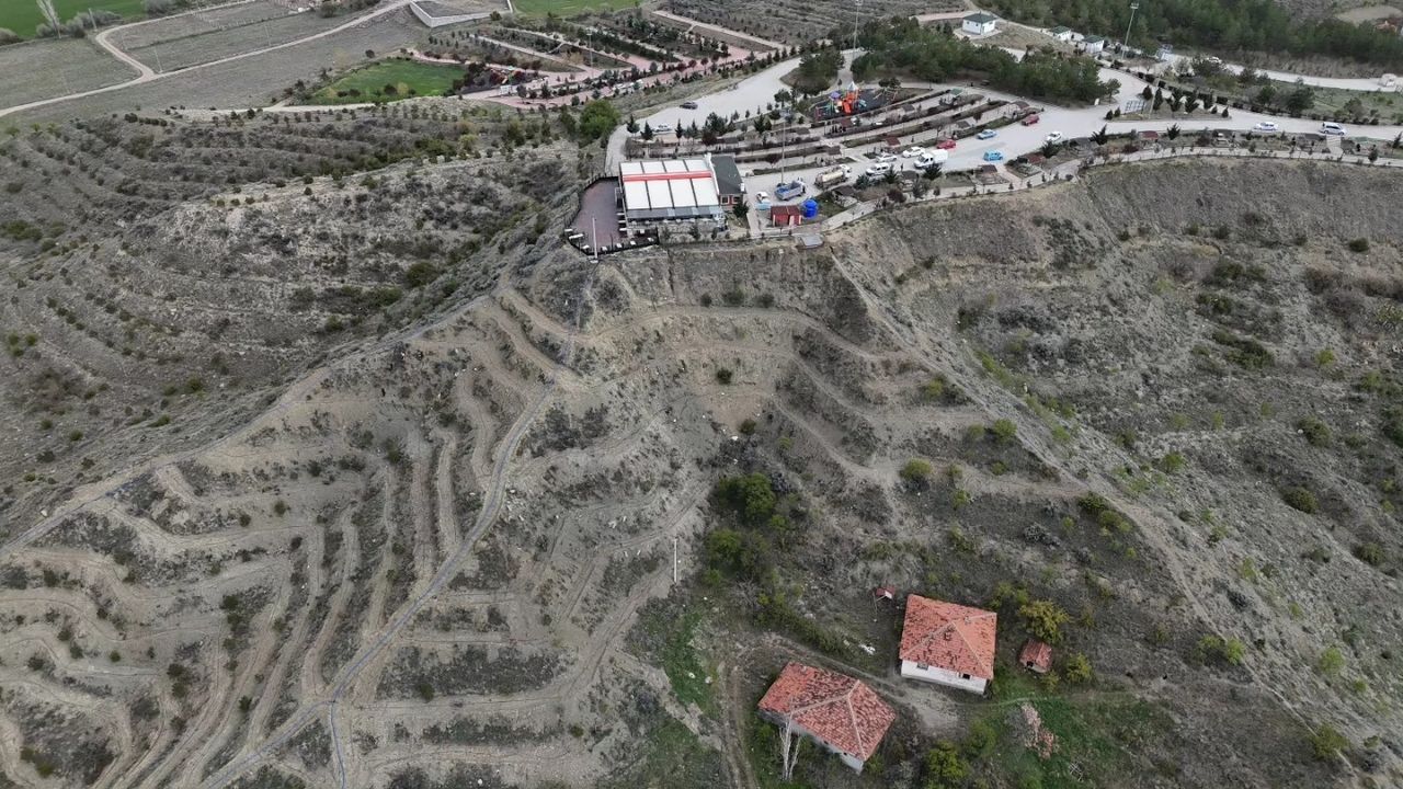 Sungurlu’da mesire tepesi mor renklere bürünecek