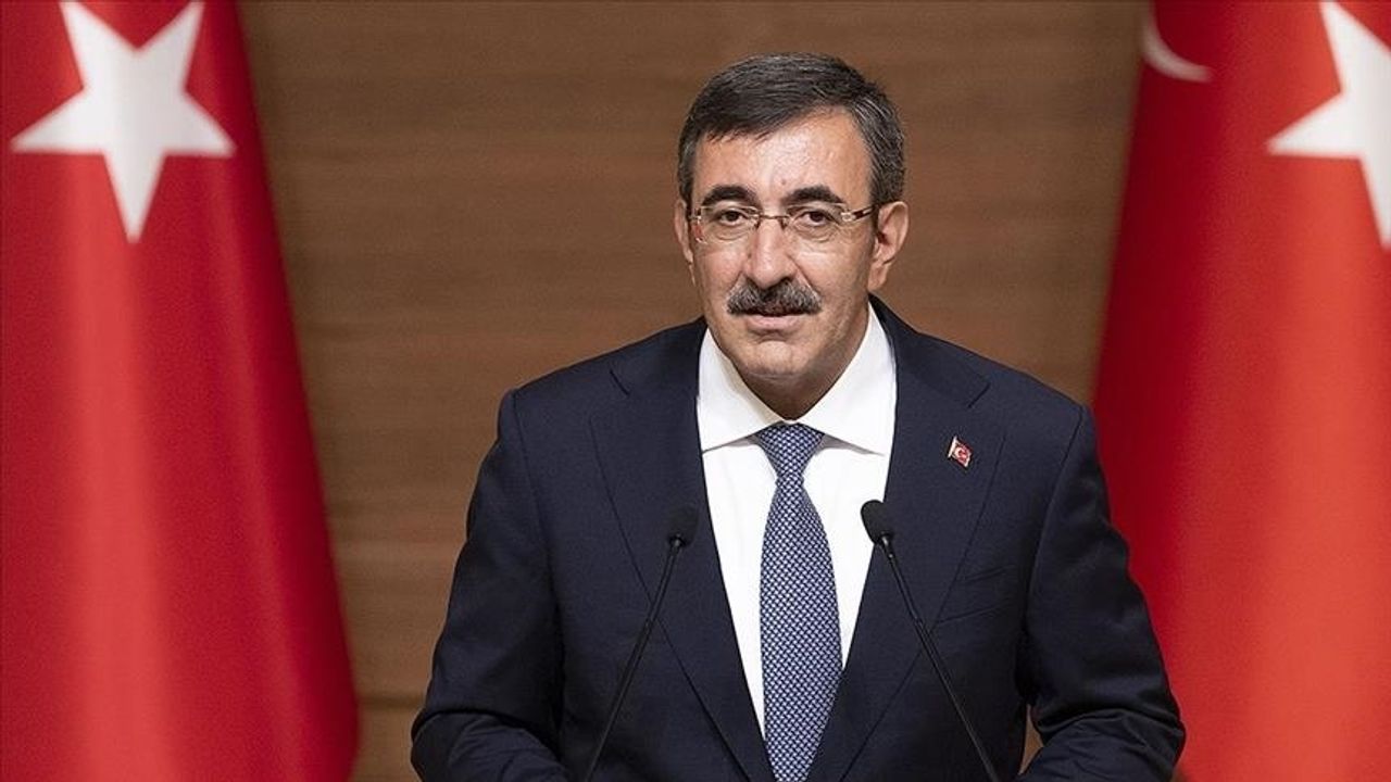 Cumhurbaşkanlığına Yılmaz vekalet edecek