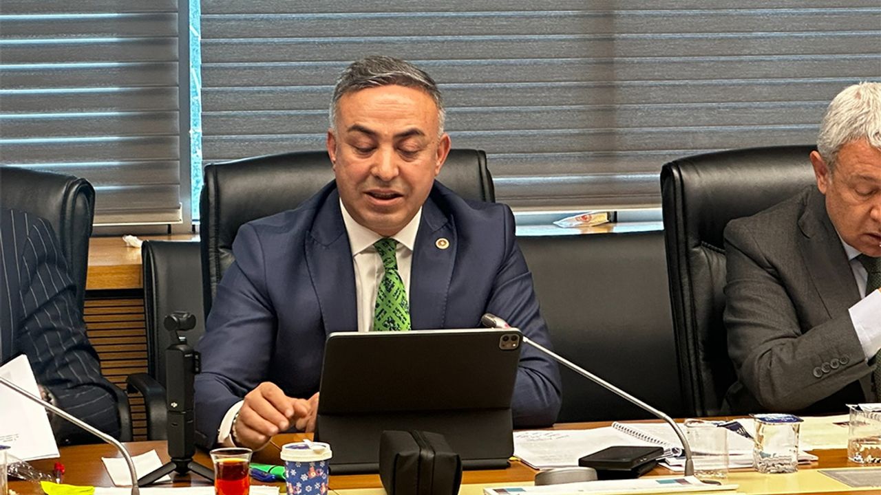 “Arazilerden sonra AOÇ markası da kiraya verildi”