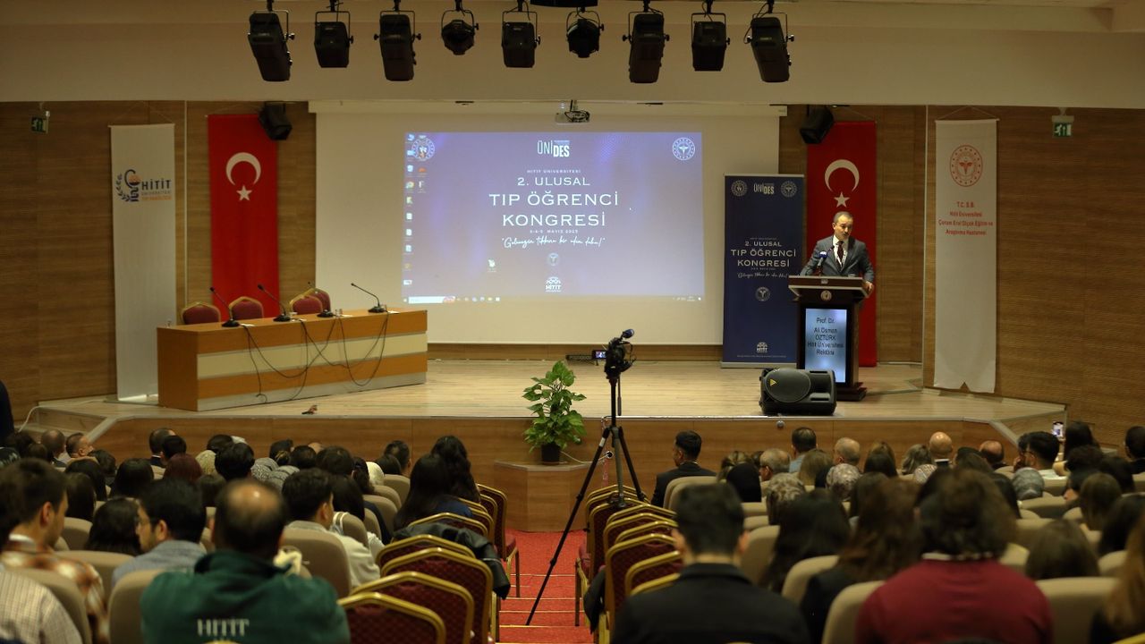 Çorum’da 2. Ulusal Tıp  Öğrenci Kongresi yapıldı