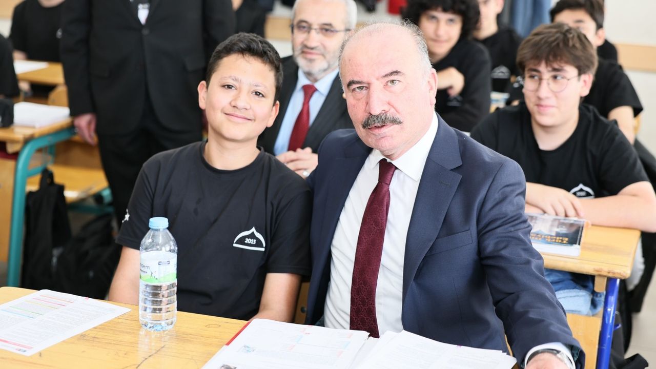 Çalgan: “Derslerinizi en sevdiğiniz  işi yapar gibi çalışın”