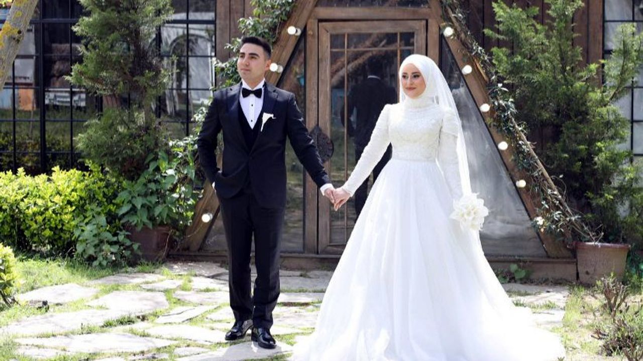 Hatice&Mustafa çifti  hayatlarını birleştirdi