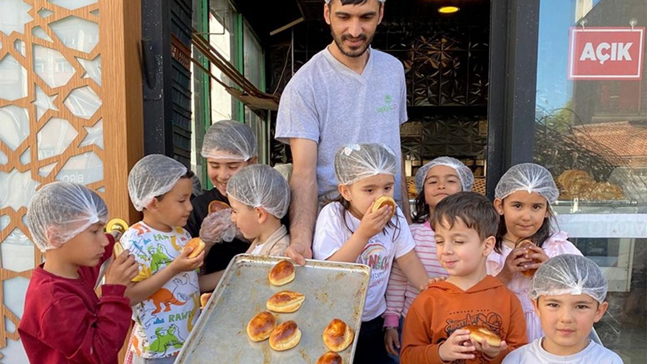 Miniklere fırında uygulamalı eğitim