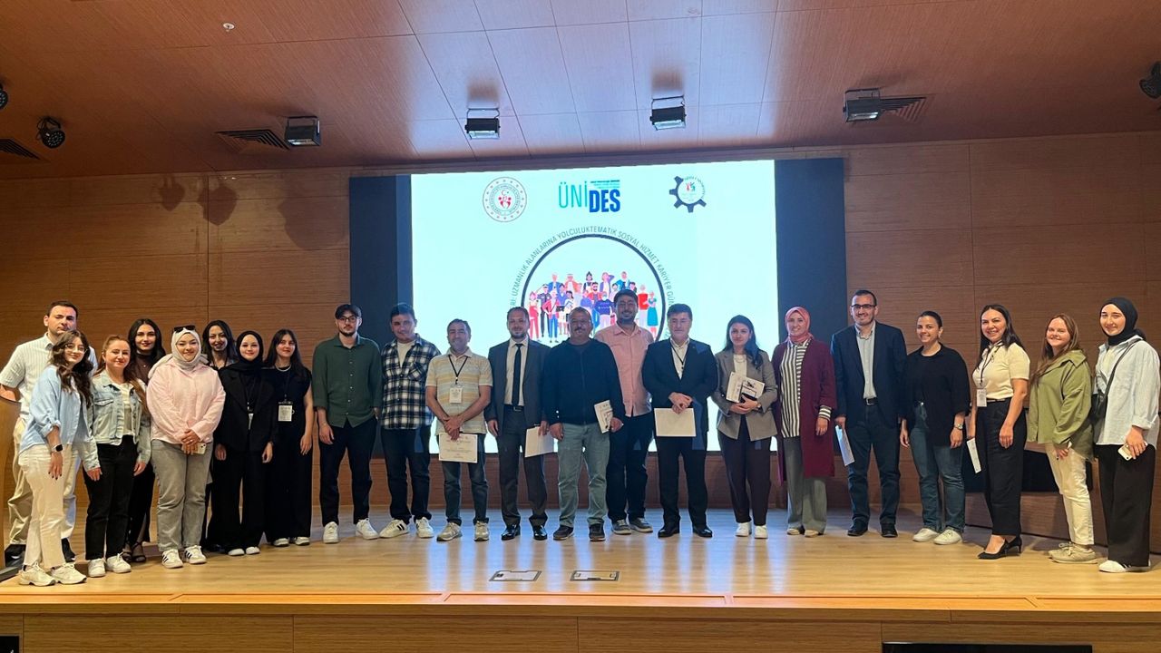 Hitit Üniversitesi’nde “sosyal  hizmet” paneline yoğun ilgi