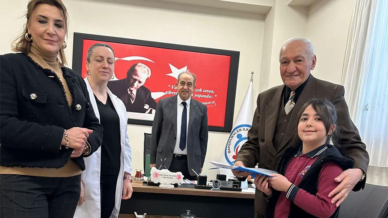 Hasan Tuluk, öğrencilere  sanat yolculuğunu anlattı