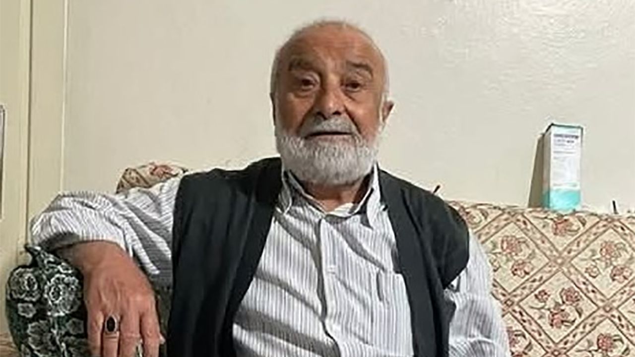 Ayhan Keyvanoğlu  babasını kaybetti