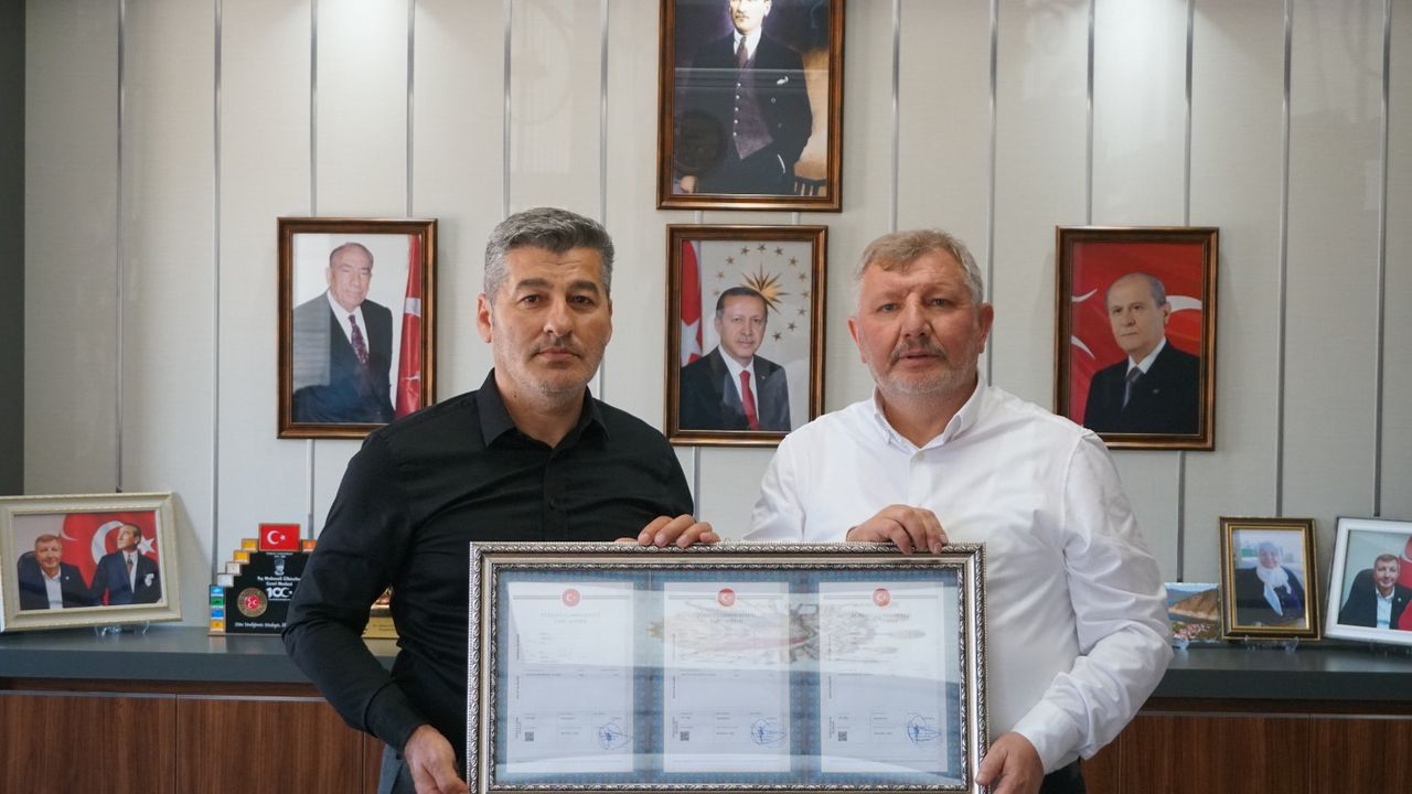 Osmancık'ta yıkılan türbe  yeniden inşa edilecek