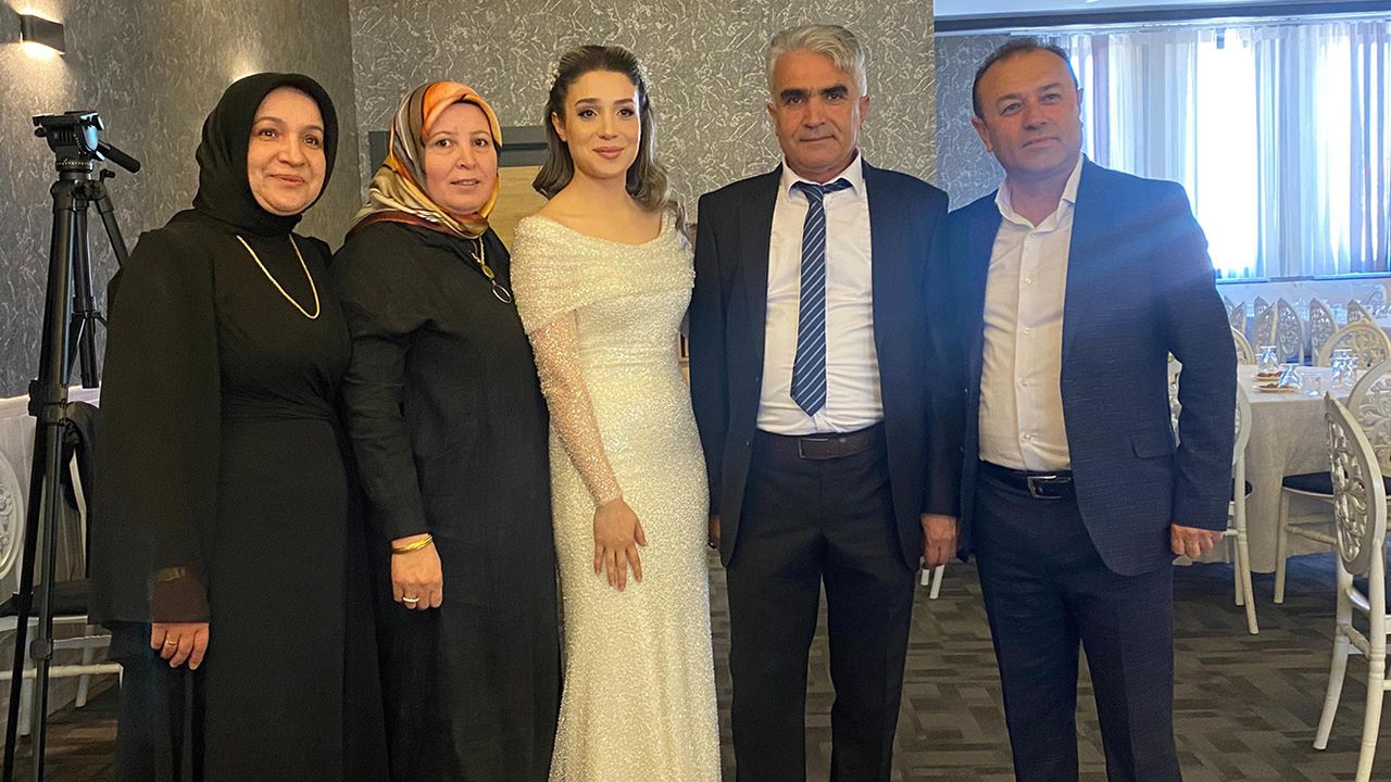Murat Hatal’ın kızı Melike ile  Ensar Kar hayatını birleştirdi
