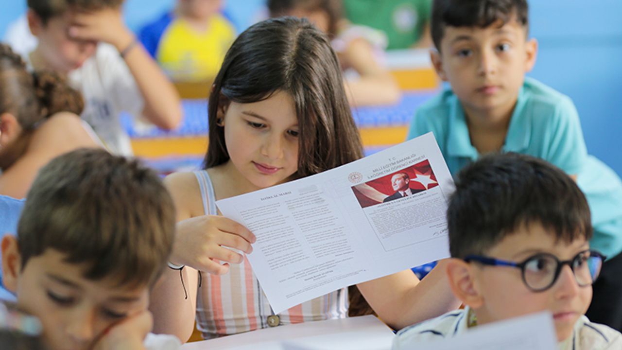 500 tam puan aldılar! Çorum'da 8 öğrenci Türkiye birincisi oldu