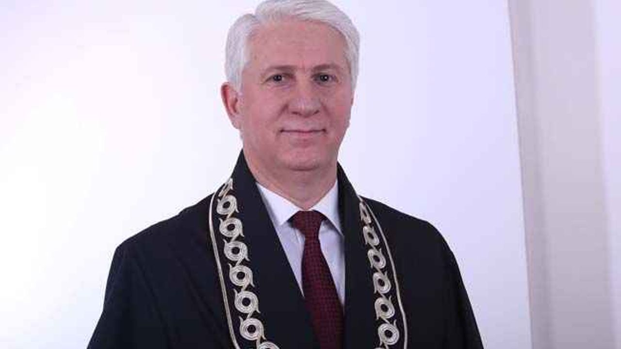 Çorumlu isim yeniden AYM Başkanvekilliğine seçildi