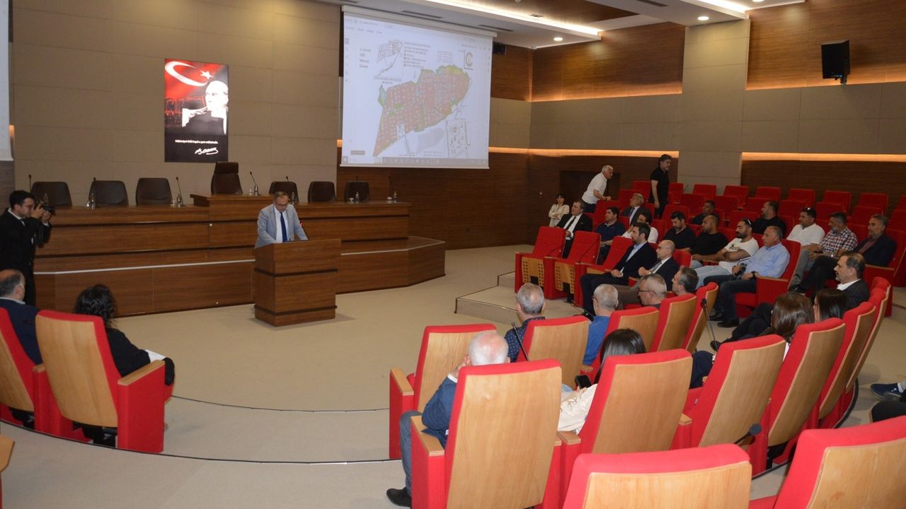 Hızlı tren parçalarının Çorum'da üretilmesi için toplandılar
