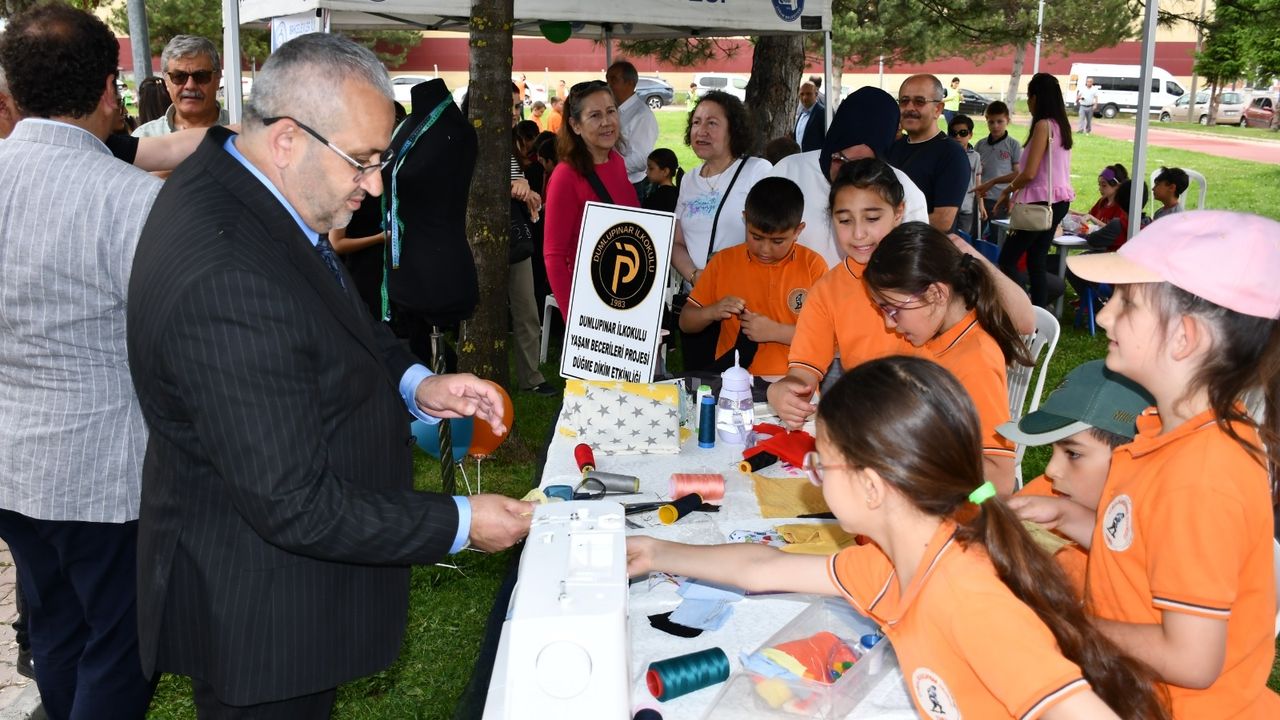Antik tiyatroda çocuk festivali