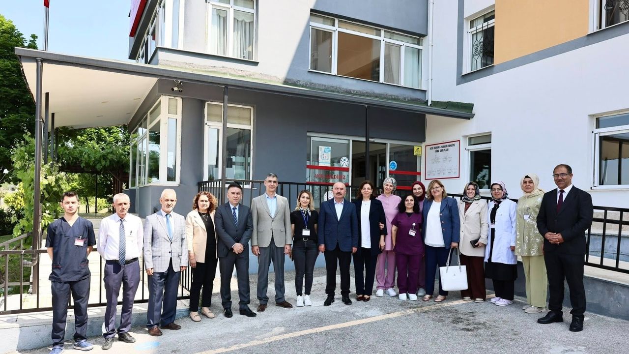 Vali Ali Çalgan’dan huzurevi ziyareti