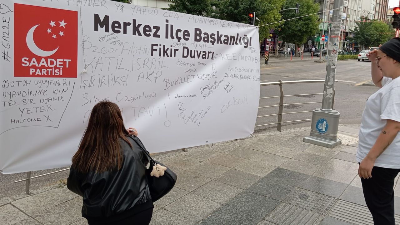 Saadet Partisi’nden fikir duvarı