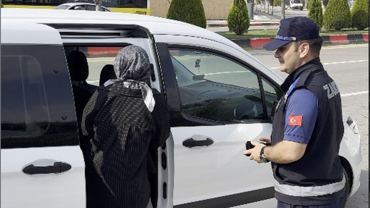 Öğrencilerin imdadına  Zabıta ekipleri yetişti