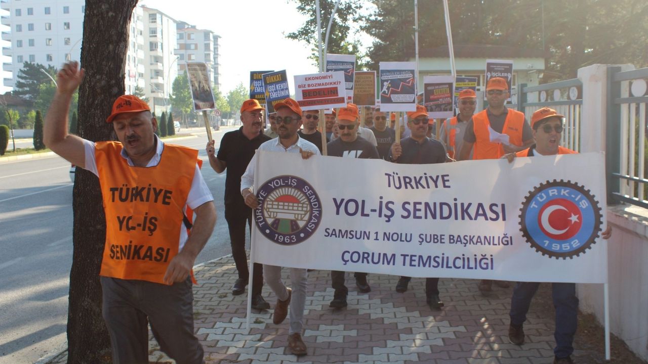 Çorum'da kamu işçileri eyleme başladı: “Geçinemiyoruz,  susmuyoruz”