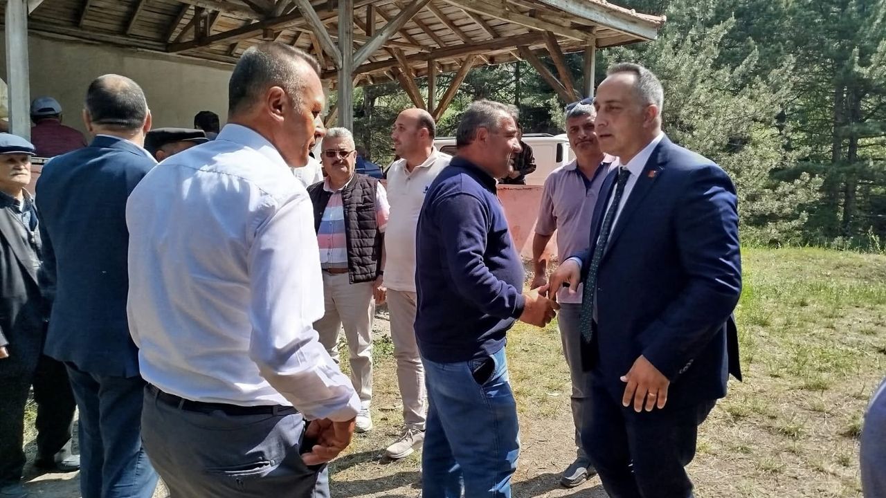 Kızılpınar’da bayram ve  şükür kurbanı buluşması