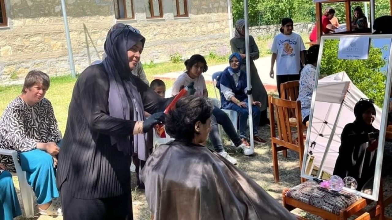 Özel Bireylere yönelik saç kesimi ve bakım günü etkinliği