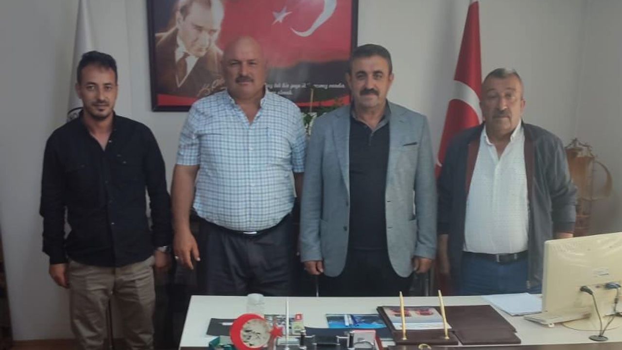 Taşıyıcılar Koooperatifi’nde başkan Cevdet Kayretli oldu