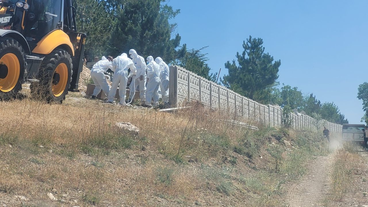 Keneden ölen vatandaş toprağa verildi