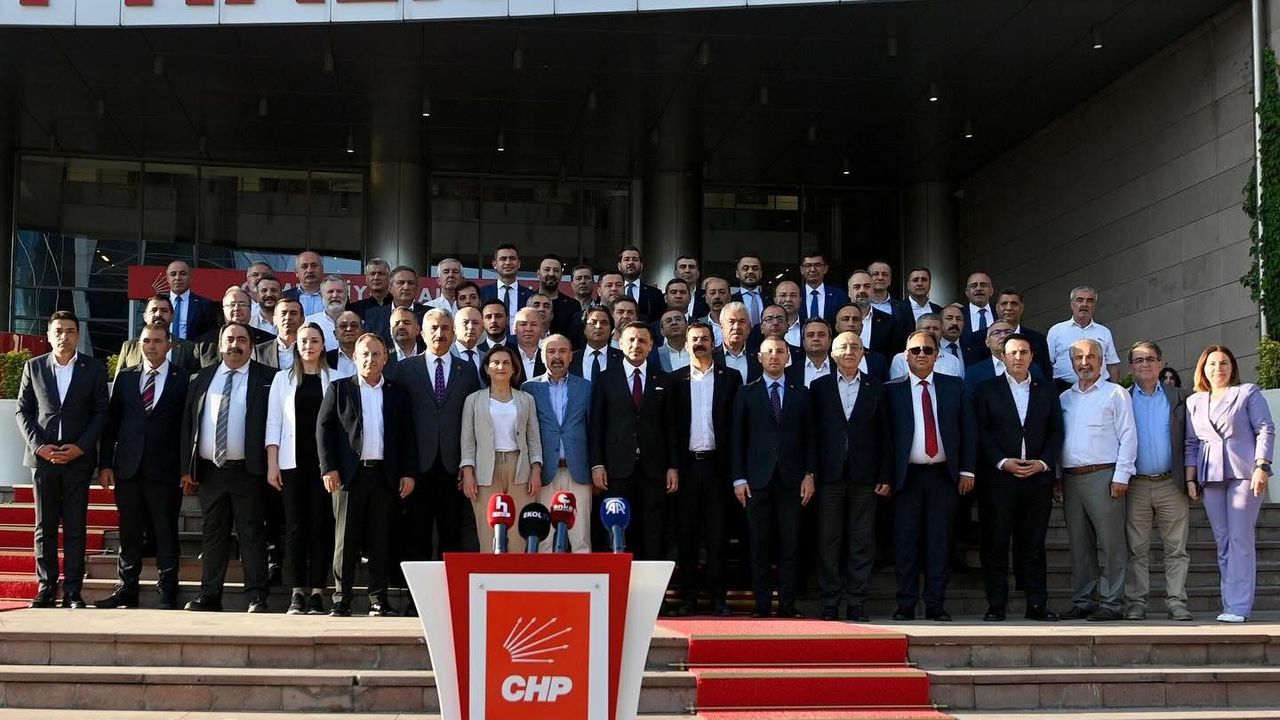 “Halkın partisi teslim alınamayacak, baba ocağımıza sahip çıkıyoruz”