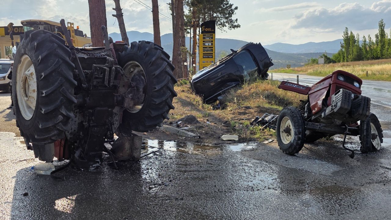 Laçin'de feci kaza: 5 yaralı