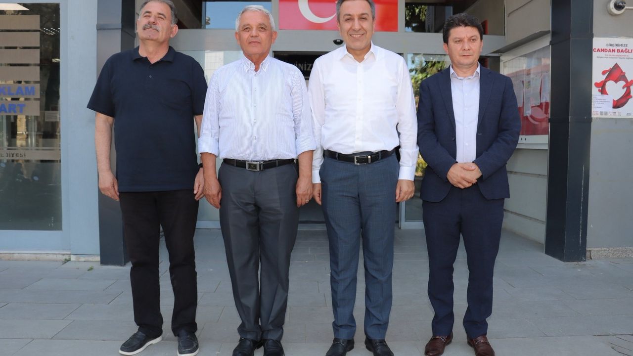 Muhsin Dere, Başkan Veli  Gündüz Şahin’i misafir etti