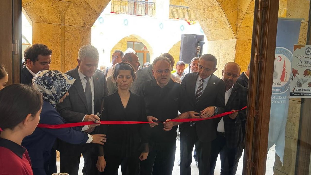 Bedesten’de Origami  Sergisi beğeni topladı