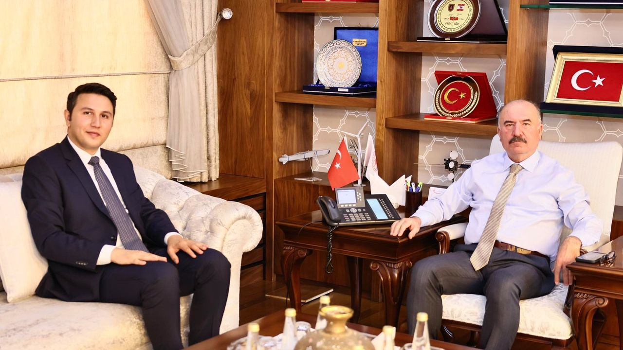 Kaymakam Vekili Haydaroğlu Vali Ali Çalgan’a veda etti
